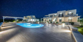 Отель Iphimedeia Luxury Hotel & Suites  Наксос